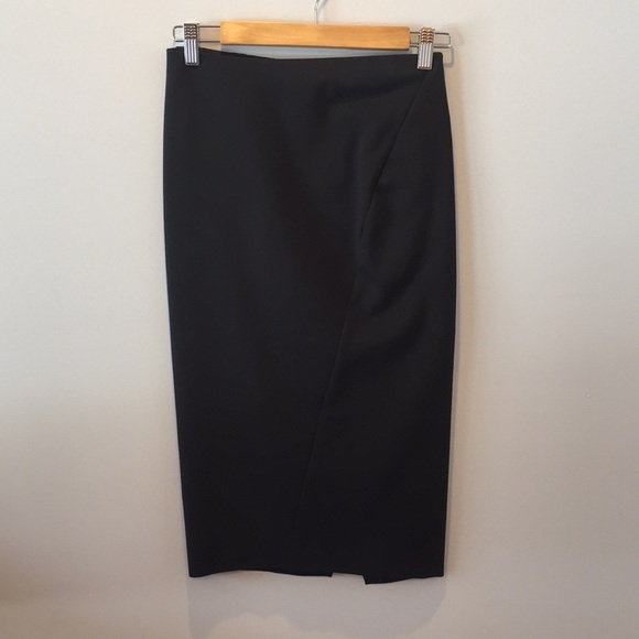 Armani Collezioni skirt NWOT - Picture 2 of 4